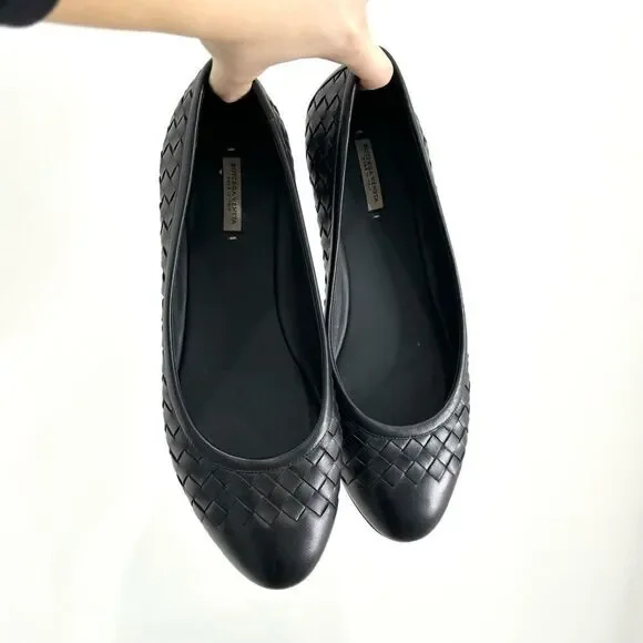 Bottega Veneta $670 Napa Intrecciato Ballet Flats in black - Picture 5 of 11